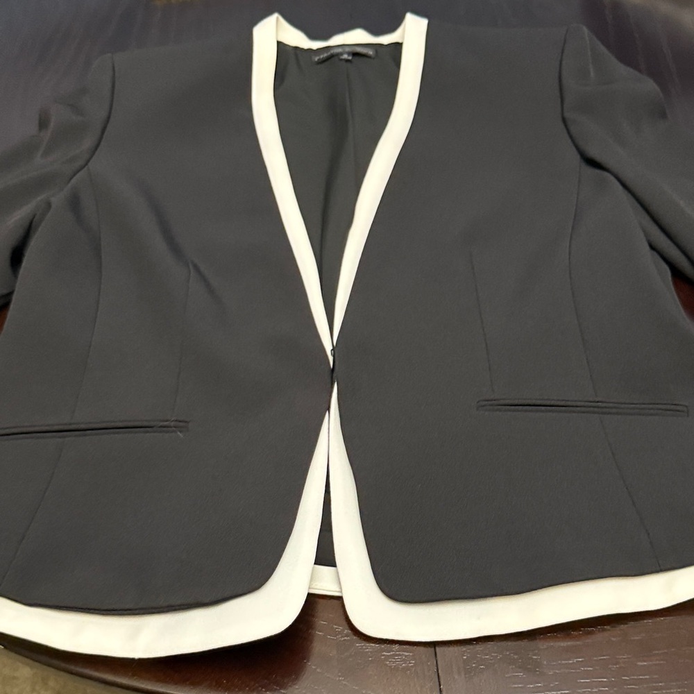 Preston & York Black and White Skirt Set